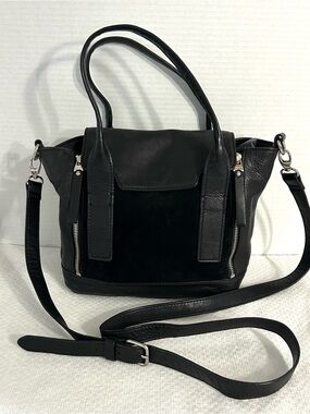 Audrey Brooke Black Pebbled Leather Suede Shoulder Bag Satchel Zipper Accent EUC